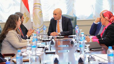 تفاصيل لقاء وزير التعليم بفريق الشراكة العالمية من أجل التعليم 