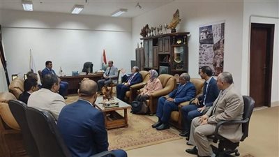 تفاصيل لقاء رئيس جامعة السويس بفريق هيئة ضمان جودة التعليم والاعتماد