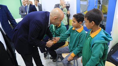 وزير التعليم يتفقد عددا من المدارس بشمال سيناء (صور)