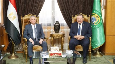 تفاصيل زيارة وفد هيئة الرقابة الصحية لعدد من المنشآت بالإسماعيلية 