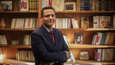 تيسير مطر يهنئ خالد البلشي على تجديد الثقة له نقيبا للصحفيين