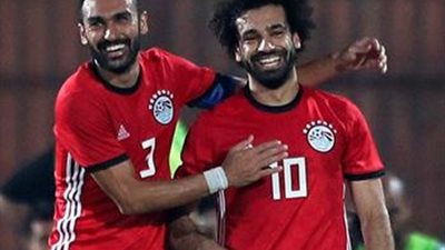 أحمد المحمدي يرد على تصريحات مهاجم إنجلترا السابق بشأن صلاح