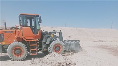 استرداد 3 حالات تعد على أراضي أملاك الدولة بالأقصر (صور)