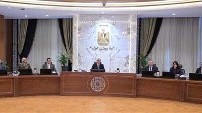 رئيس الوزراء: الدولة تواصل دعم وتطوير قطاع الصناعة