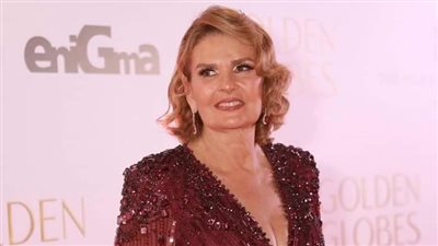 بحضور النجوم.. تكريم يسرا وحسين فهمي في 