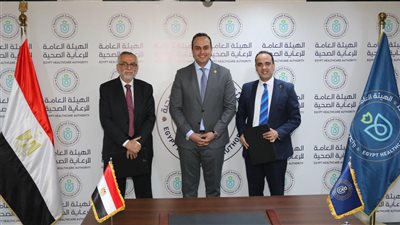 رئيس «الرعاية الصحية» يشهد توقيع عقد تقديم خدمات طبية بين الهيئة وشركة الأهلي الخدمات الطبية