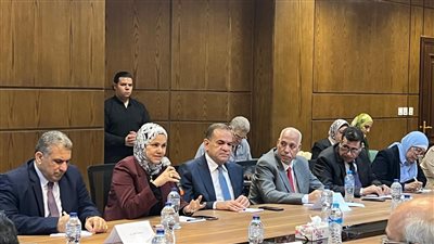 تفاصيل لقاء الاتحاد العام للغرف التجارية ومصلحة الضرائب (صور)