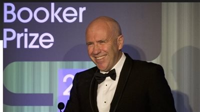 الكاتب الأسترالي فلاناجان يضيف جائزة بيلي جيفورد إلى رصيد إنجازاته