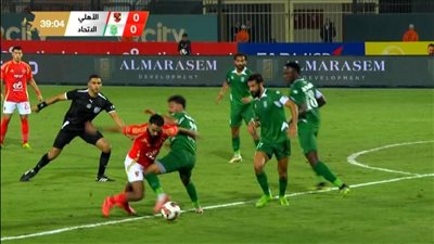 أسامة عرابي: الأهلي تأثر بغياب وسام أبو علي أمام الاتحاد السكندري 