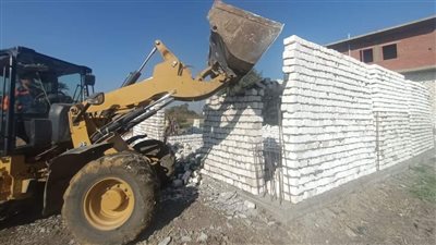 إزالة 444 حالة تعدٍ على الأراضي الزراعية وأملاك الدولة بالمنيا