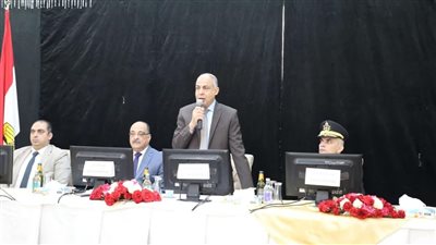 محافظ المنيا ومدير الأمن يشهدان إجراء القرعة العلنية للحج واختيار 363 حاجًا