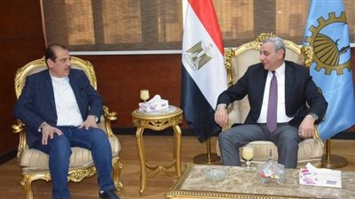 تفاصيل هامة في لقاء محافظ الغربية ونائب وزير الصحة.. تعرف عليها