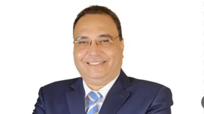 استشاري طب نفسي: بعض البرامج تحتوي على تسطيح ذهني بسبب الحديث عن تفسير الأحلام وقراءة الفنجان 