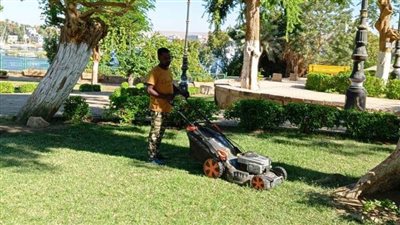 تكثيف جهود النظافة العامة ورفع المخلفات بمدن أسوان وكوم أمبو وأبو سمبل 