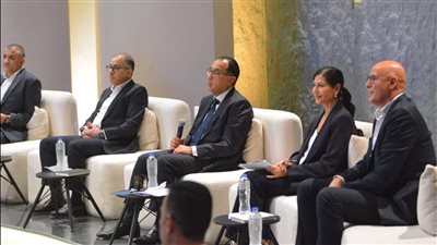 رئيس الوزراء لـ«الشباب»: لا تتوقعون أن تكون الحياة وردية ستواجهون صعابا وستنجحون