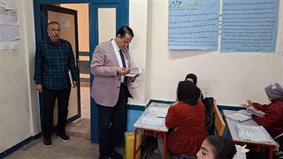 بالصور.. مدير تعليم الغربية يتفقد انتظام العملية التعليمية بعدد من المدارس 