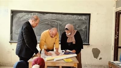 جولة مفاجأة لمراجعة نسب الغياب بمدارس نجع حمادي.. اعرف التفاصيل