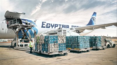 مصر للطيران للشحن الجوي توقع عقد شراكة جديد مع شركة أسيانا ASIANA AIRLINES