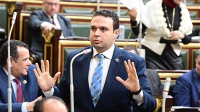 طلب برلماني بإلزام المؤسسات الصحفية بإنشاء دور حضانة لرعاية أطفال الصحفيات