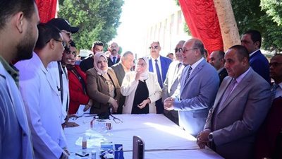 رئيس جامعة سوهاج: تنظيم خيمة تمريضية للإسعافات الأولية بالحرم الجامعي