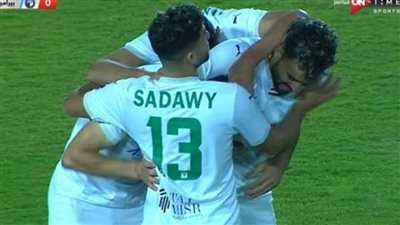 الشامى يقود المصري البورسعيدي لصدارة الدوري بعد إسقاط بيراميدز 