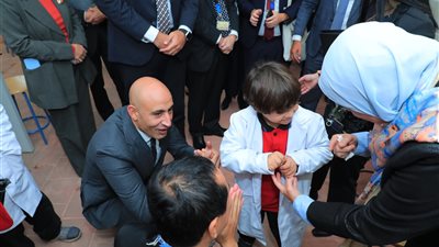 بالصور.. وزير التعليم يتفقد المدرسة اليابانية بزهراء مدينة نصر 