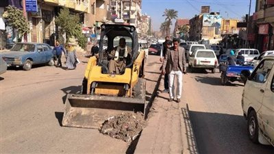 محافظ أسوان: إزالة التعديات ورفع الإشغالات والمخالفات بمختلف الشوارع المحافظة