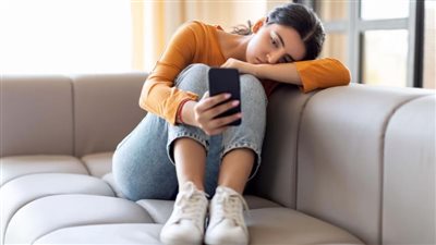 ما هو تعفن الدماغ؟ وما علاقته بتطبيق التيك توك؟