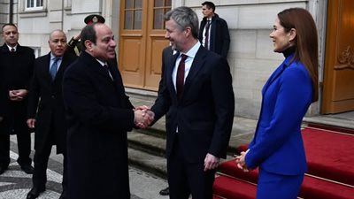 الرئيس السيسي يغادر مملكة الدنمارك متوجهًا إلى العاصمة النرويجية 
