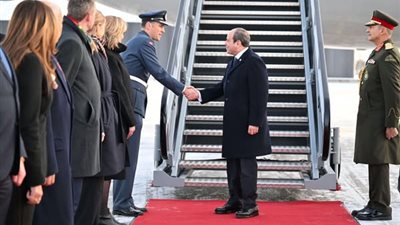 الرئيس السيسي يصل إلى العاصمة النرويجية 