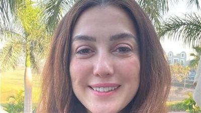 كندة علوش تثير الجدل بعد حذف منشور إعلان شفاءها من السرطان