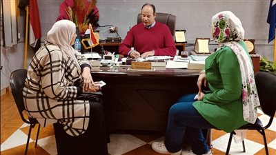 تعرف على أهم ما دار في اجتماع رئيس محلية الزرقا ومديرة الإدارة البيطرية