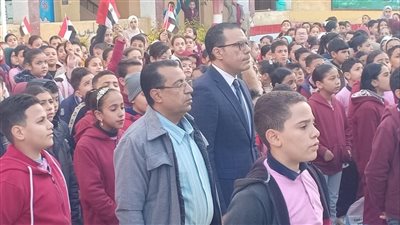 وكيل «تعليم الدقهلية» يتفقد انتظام الدراسة بإدارة ميت غمر