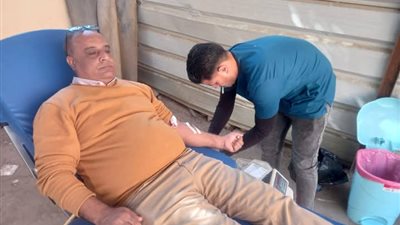 «تعليم الأقصر» تنظم حملة تبرع بالدم لصالح الهلال الأحمر (صور)