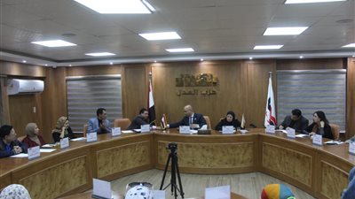 مائدة مستديرة لحزب العدل لمناقشة حق الأشخاص ذوى الإعاقة