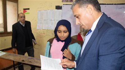 إلغاء ندب معلمة وقرارات صارمة في الجيزة بعد جولة مفاجئة لمدارس الهرم وكرداسة