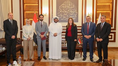 رئيس «البريد المصري» تستقبل الرئيس التنفيذي للعمليات بالبريد القطري لتعزيز سبل التعاون 