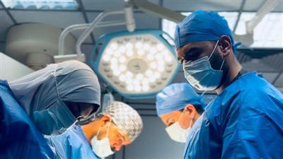 مستشفى السادات بالمنوفية ينقذ طفل رضيع تعرض لحادث مروري 