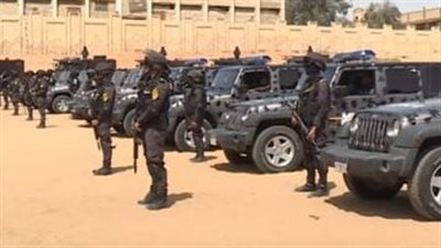 القبض على 39 بلطجيا وهاربا من المراقبة و138 فرد خرطوش خلال حملات أمنية بالمحافظات