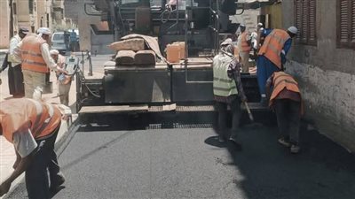 رصف وتمهيد طرق بشوارع الأقصر خلال عام 2024 «صور»
