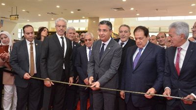 وزير التموين يفتتح معرض نبيو للذهب والمجوهرات 2024