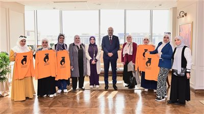 ندوة لتوعية العاملات بوزارة العمل بمناهضة العنف ضد المرأة (صور)