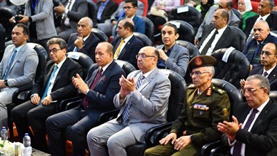 رئيس جامعة المنصورة يفتتح المؤتمر التوظيفي الأول للأطباء البيطريين