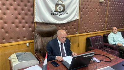 «الزناتي» يفتتح الدورتين 112 و113 فى 