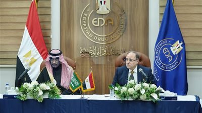 رئيس هيئة الدواء يبحث مع وزير الصناعة والثروة المعدنية السعودي سبل التعاون المشترك