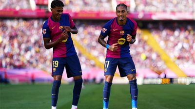 بديل محتمل لصلاح.. أندية القمة في البريميرليج تستهدف نجم برشلونة