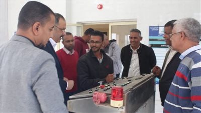 رئيس «مياه الأقصر» يتابع سير العمل بمحطة غرب النيل بالقرنة (صور)