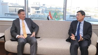 وزير الزراعة يبحث مع سفير سنغافورة بالقاهرة سبل التعاون الزراعي المشترك