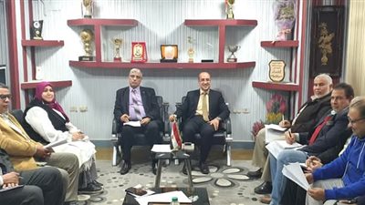 مدير تعليم المنوفية يصدر 15 قرارا لضبط امتحانات نصف العام لشهادة الإعدادية