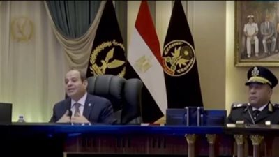 السيسي: تعديات كثيرة ارتكبت على مسطح كبير من أفضل الأراضي خلال 60 سنة 